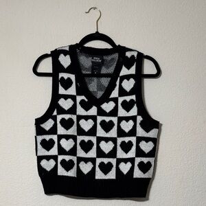 Heart Pattern V-Neck Sweater Vest